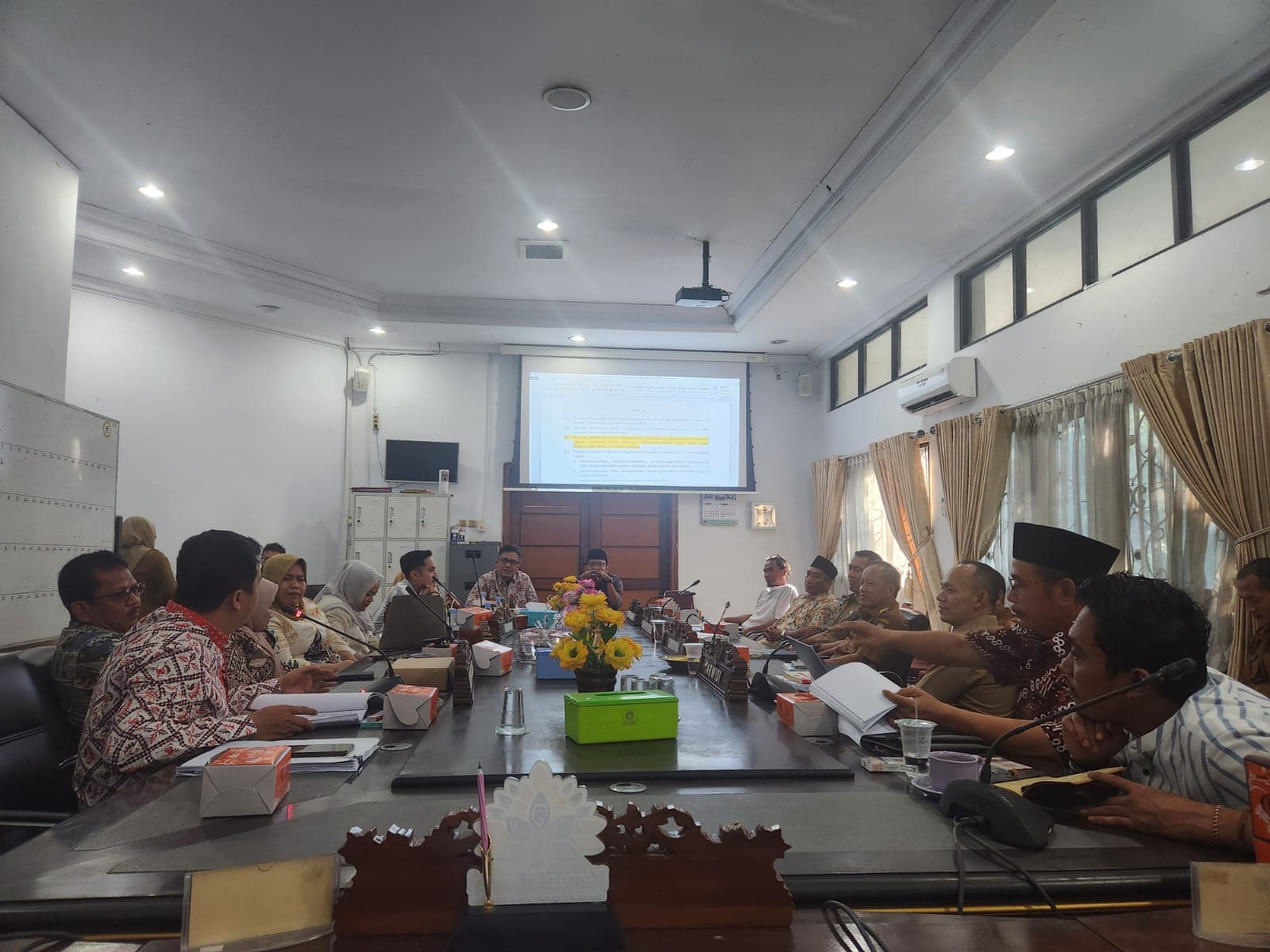 Pansus 5 Tetapkan Syarat Calon Kuwu Tetap SMP, Batal Naik Jadi SMA