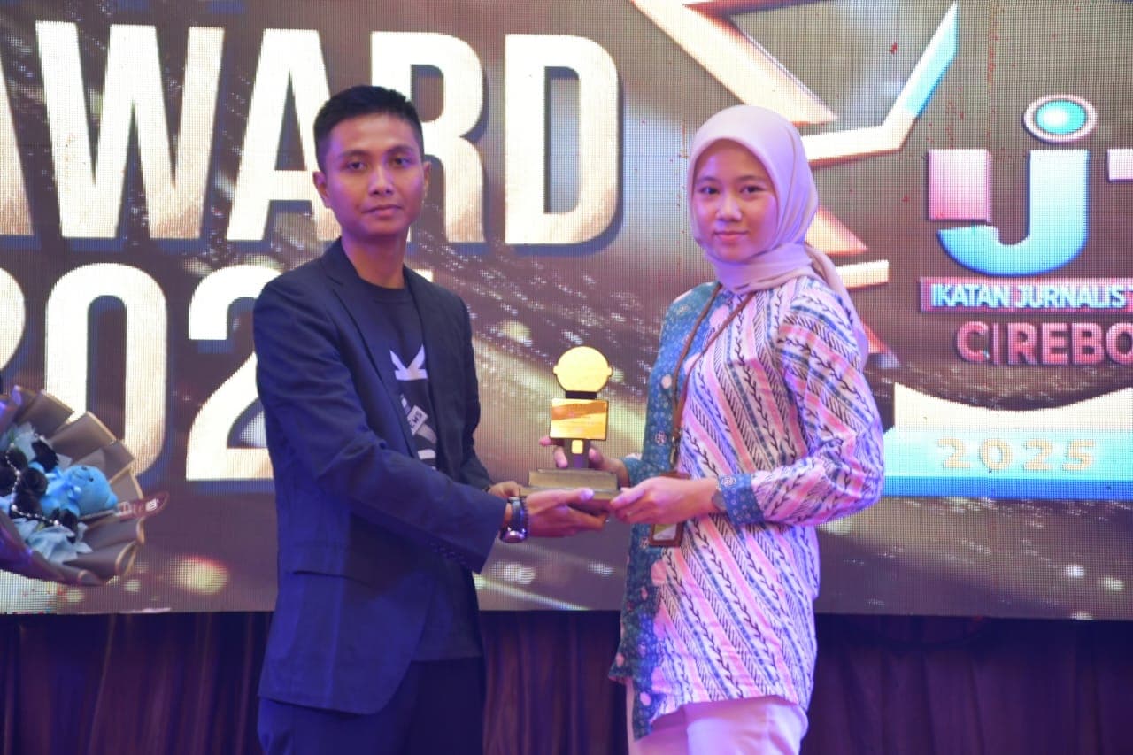 IJTI Anugerahi GM Kilang Balongan sebagai Tokoh Inspiratif di Sektor Energi