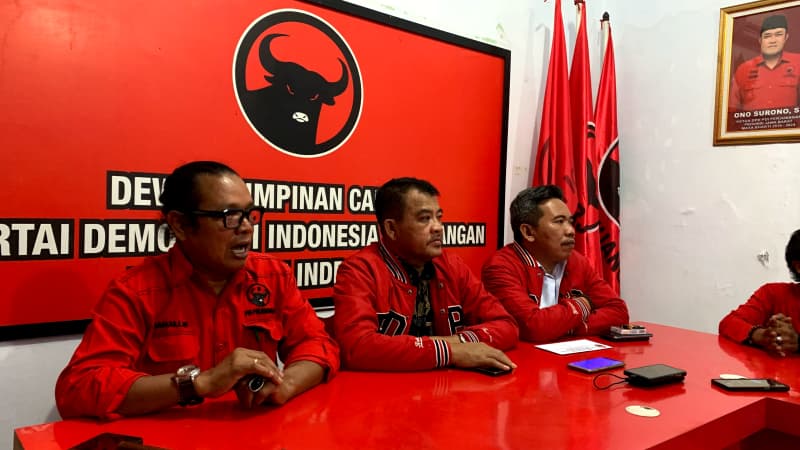 Ketua DPC PDI Perjuangan Indramayu: Siap Tinggalkan Aset Pemda, Asal Golkar Juga Disurati