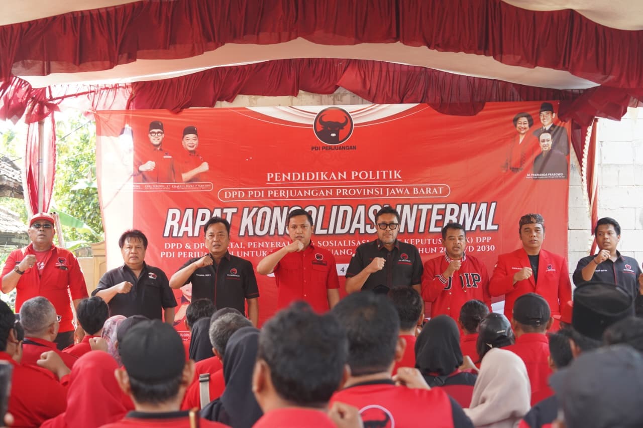 Dari Konsolidasi hingga Bantuan Sosial, PDI Perjuangan Indramayu Tunjukkan Politik yang Menyentuh Rakyat