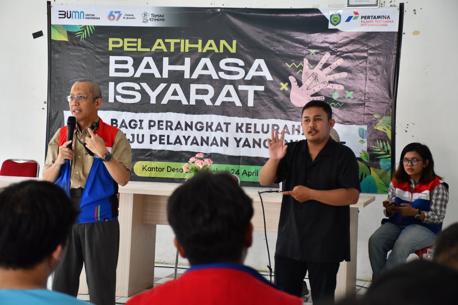 Dorong Inklusivitas, Pertamina RU VI Balongan Gelar Pelatihan BISINDO untuk Perangkat Kelurahan