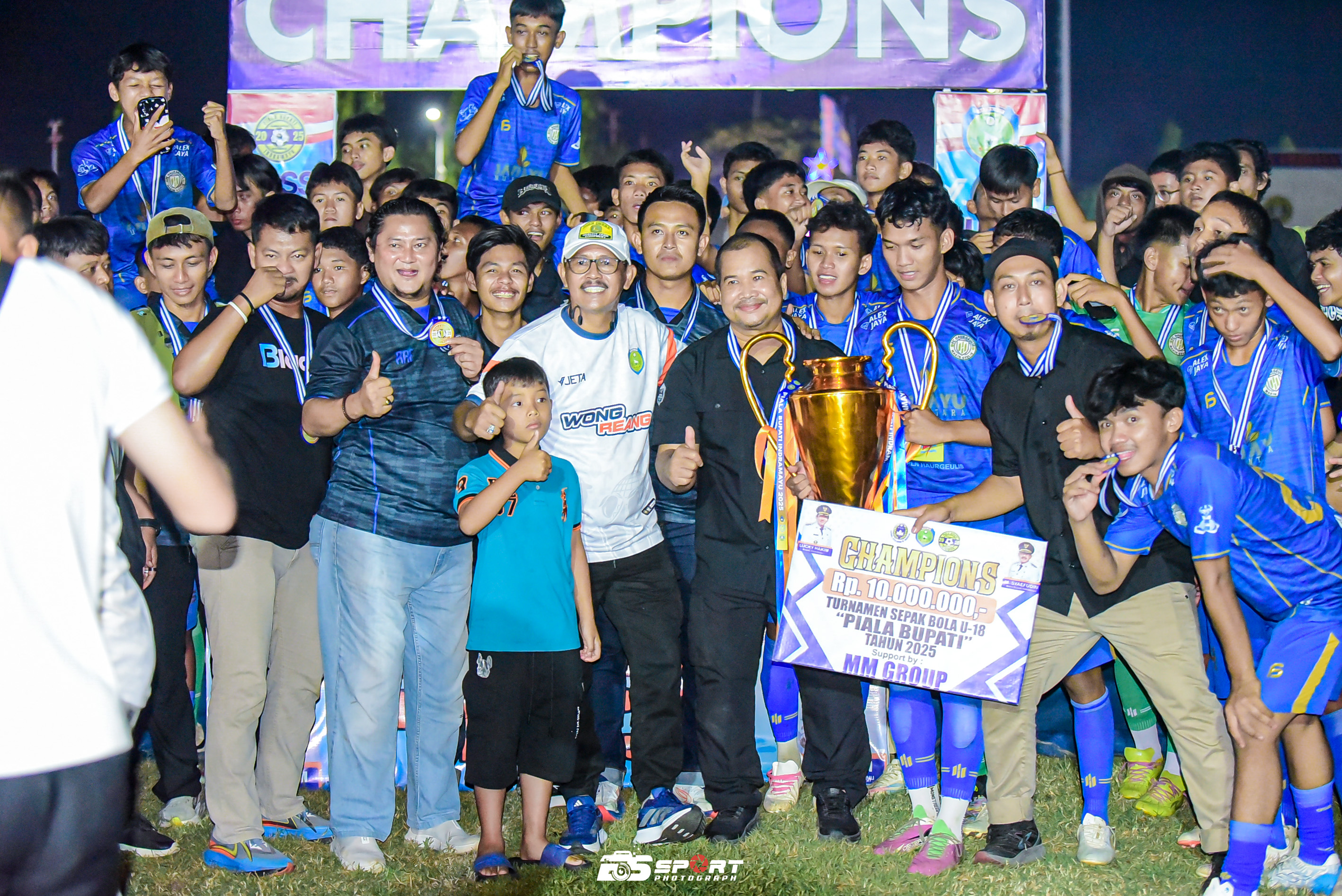 Haurgeulis Juara Piala Bupati Indramayu 2025 U-18, Camat Dulyono: Ini Barometer Pembinaan Sepak Bola