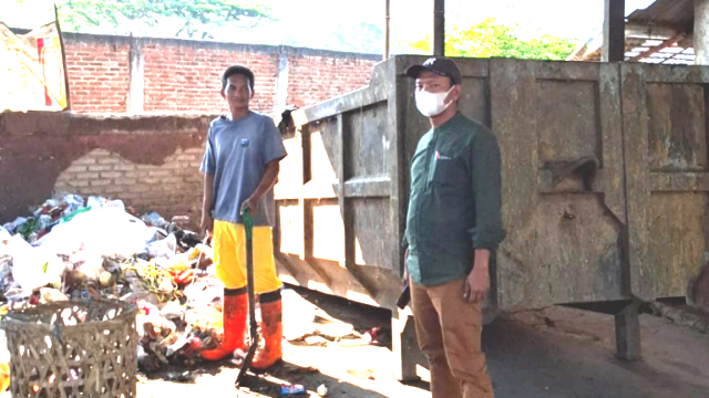 Komitmen Nyata Wakil Rakyat, Aleg Mujani Janji Kawal Tuntas Masalah Sampah Karang Malang
