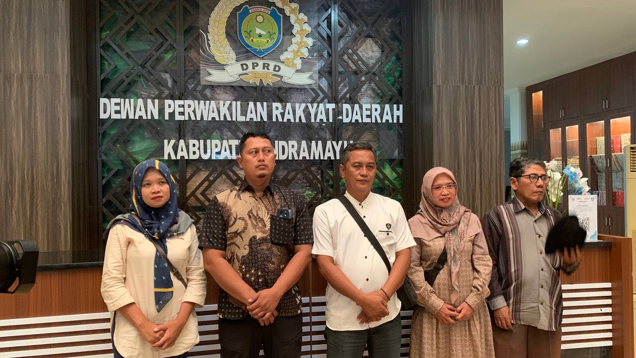 Aliansi Pedagang Pasar Wanguk Geruduk DPRD Indramayu, Tolak Revitalisasi yang Dinilai Sepihak