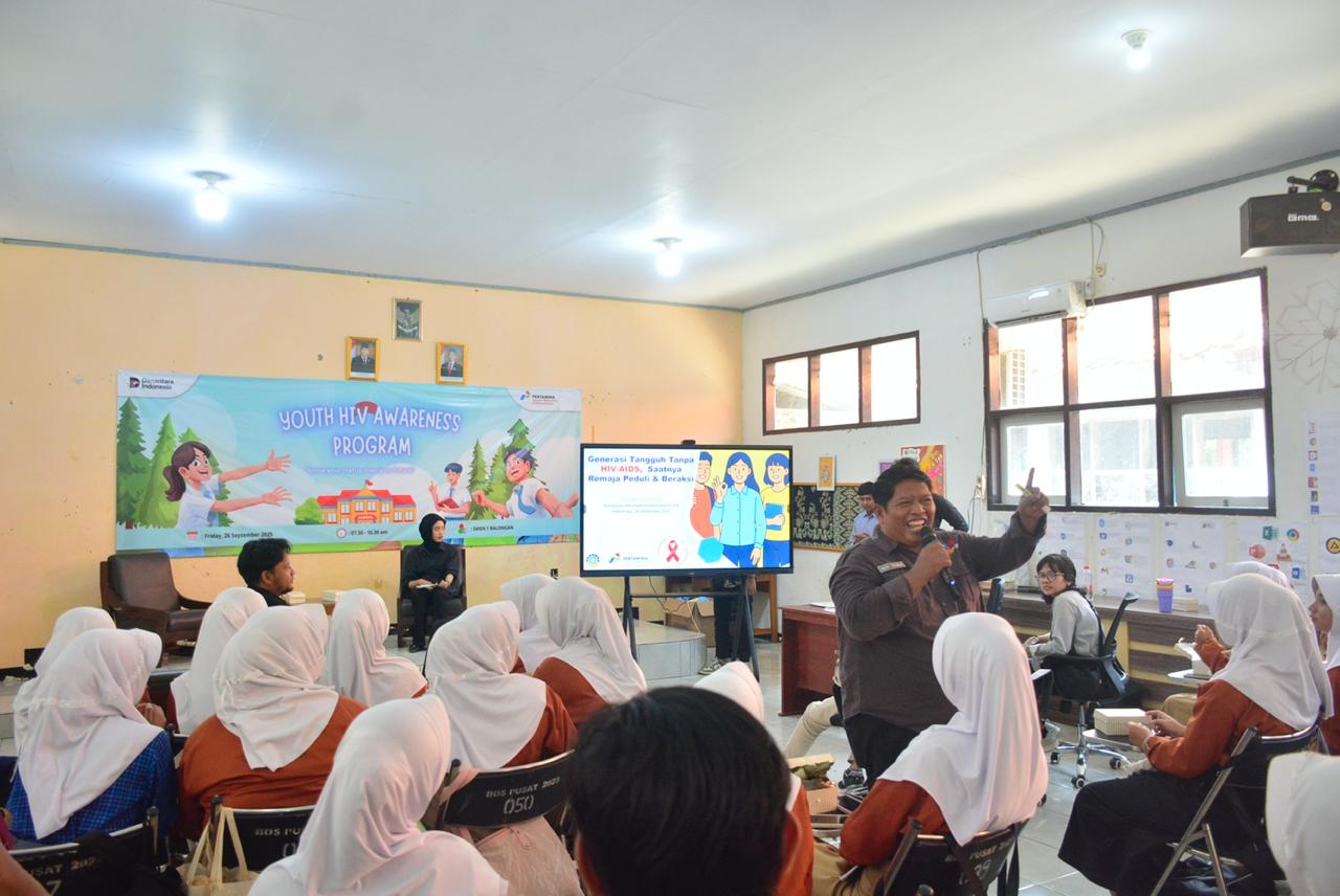 Kilang Balongan Edukasi Siswa SMKN 1 Balongan Soal HIV Lewat “Youth HIV Awareness Program”