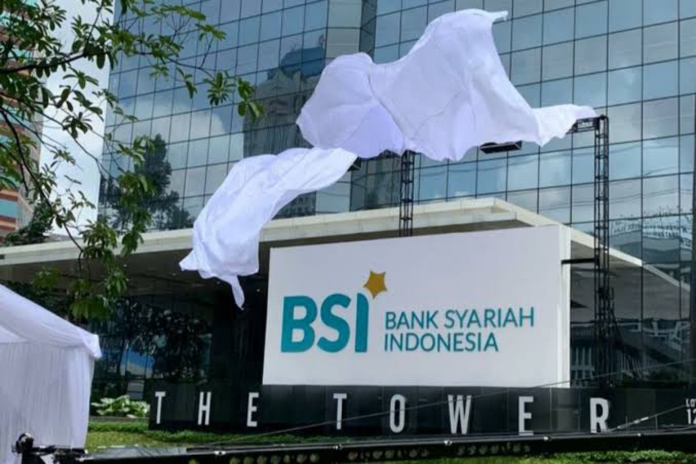 BSI Hibahkan Pembangunan Mess dan Rumah Dinas untuk Kejari Indramayu
